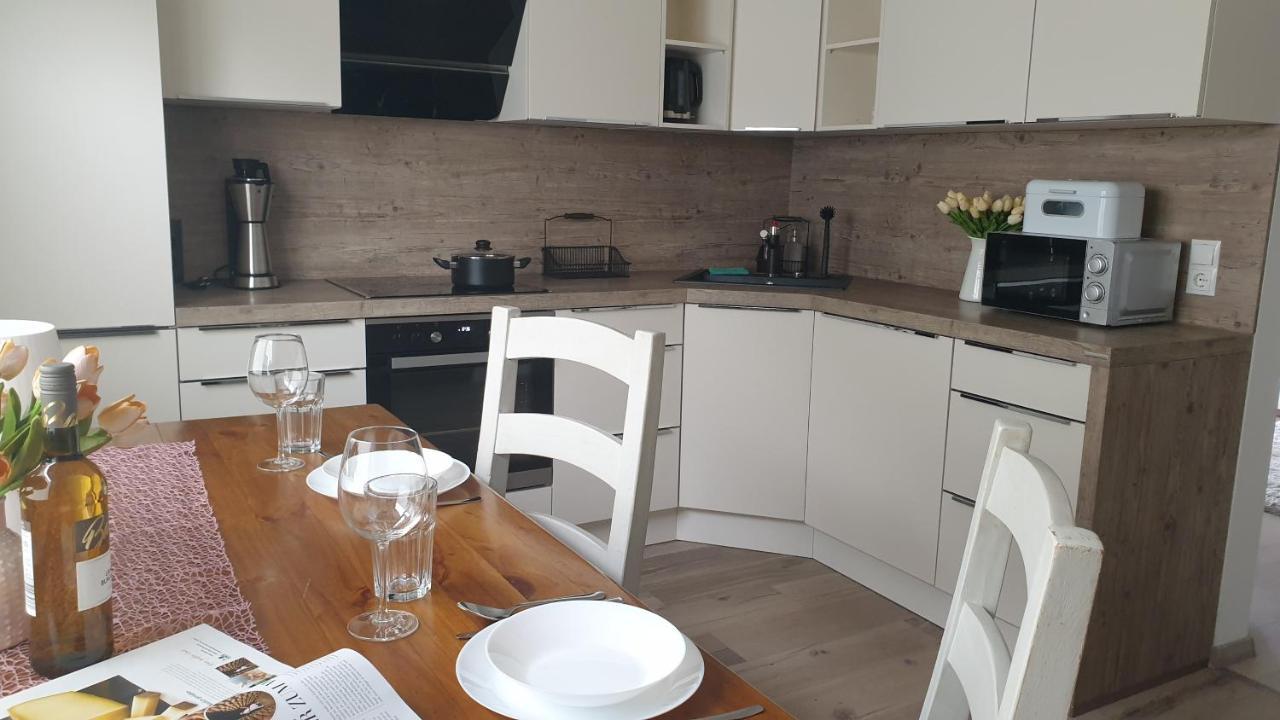Boardingappartement Windeckblick, Ruhige, Zentrale Lage Mit Grossem Suedbalkon Bühl Εξωτερικό φωτογραφία