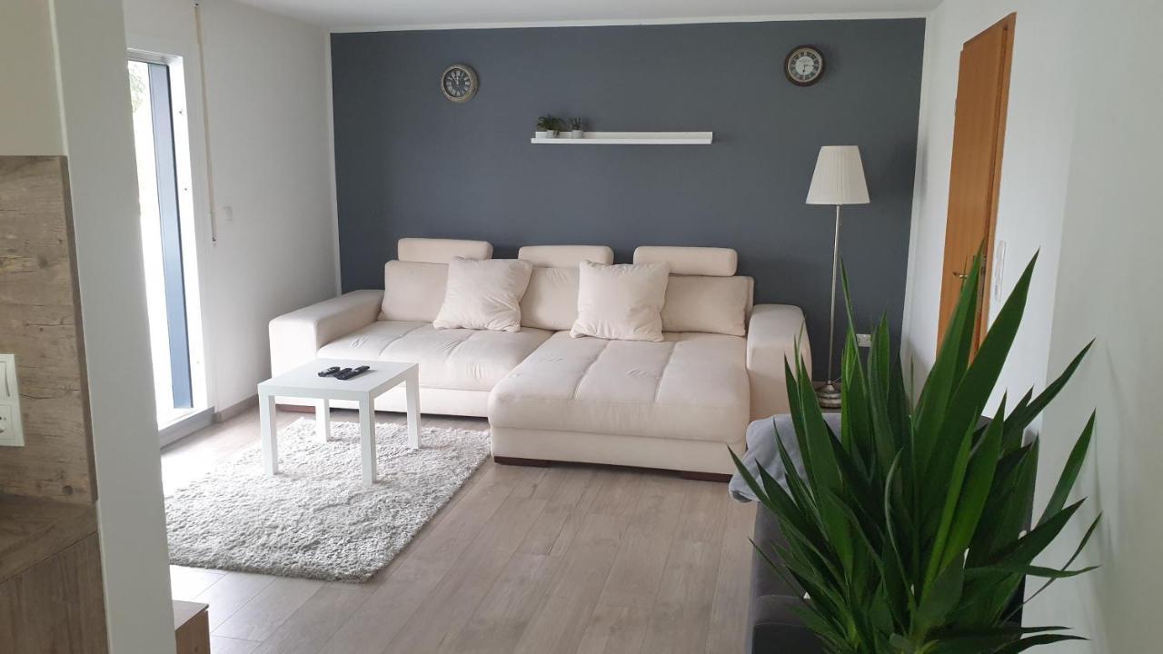 Boardingappartement Windeckblick, Ruhige, Zentrale Lage Mit Grossem Suedbalkon Bühl Εξωτερικό φωτογραφία